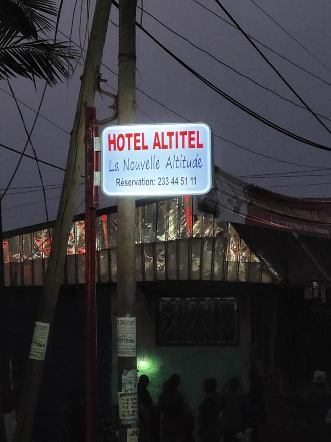 Hotel Altitel Bafoussam Ngoại thất bức ảnh
