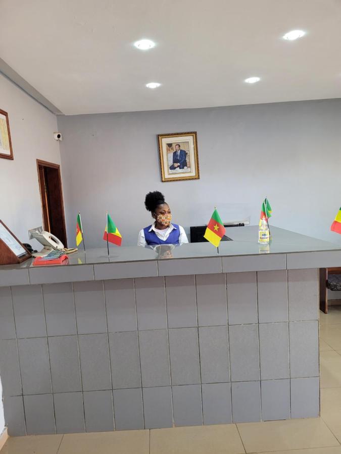 Hotel Altitel Bafoussam Ngoại thất bức ảnh