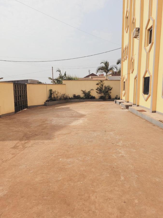 Hotel Altitel Bafoussam Ngoại thất bức ảnh