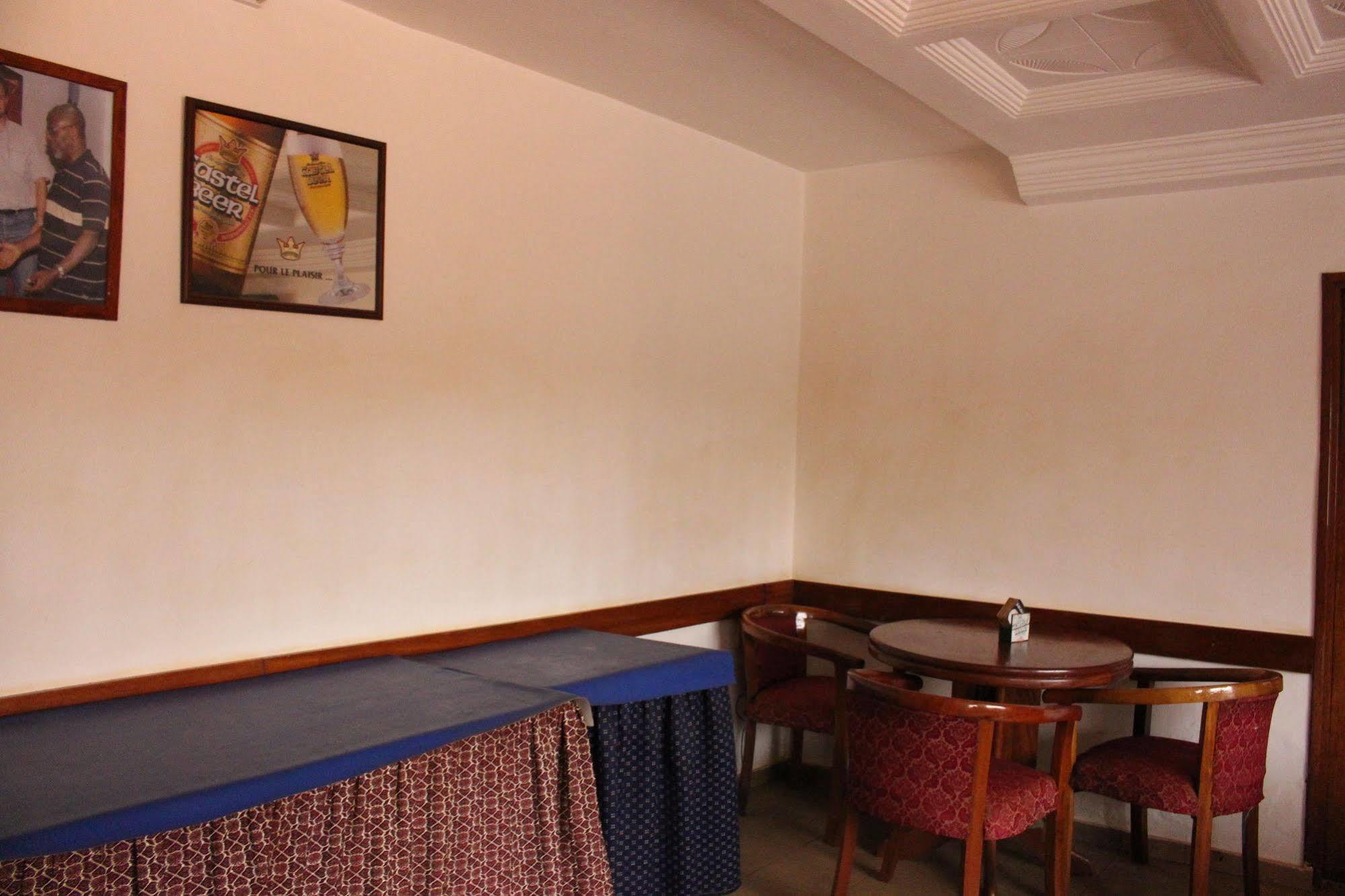 Hotel Altitel Bafoussam Ngoại thất bức ảnh